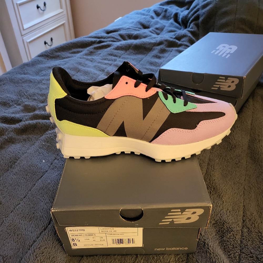 New Balance 327 Brand New with Box